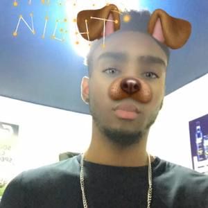 Meet your Posher, Sebastien